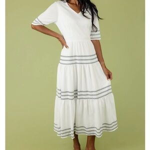 Elegant White and Gray Women's Dress